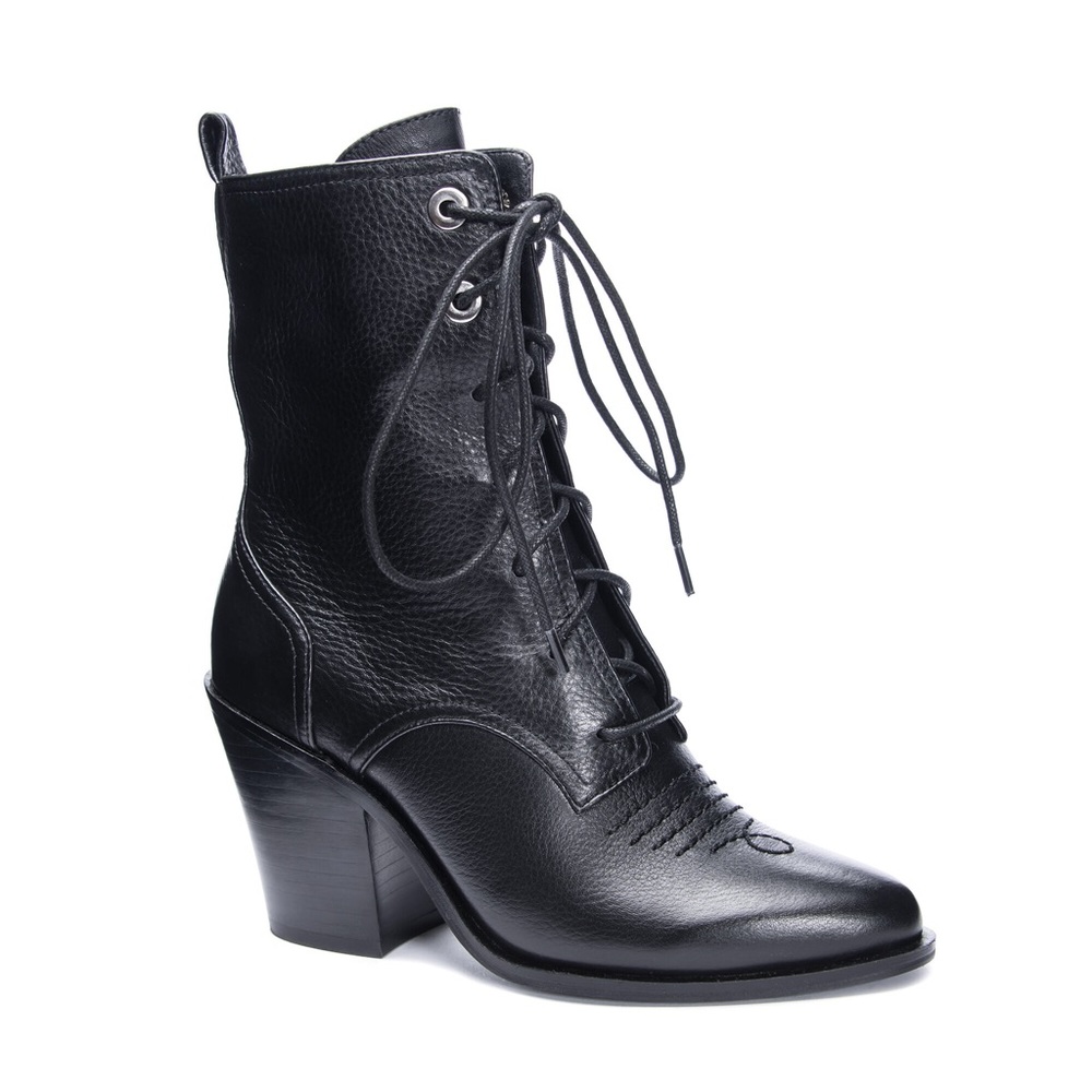 Chinese Laundry Boots NWOT